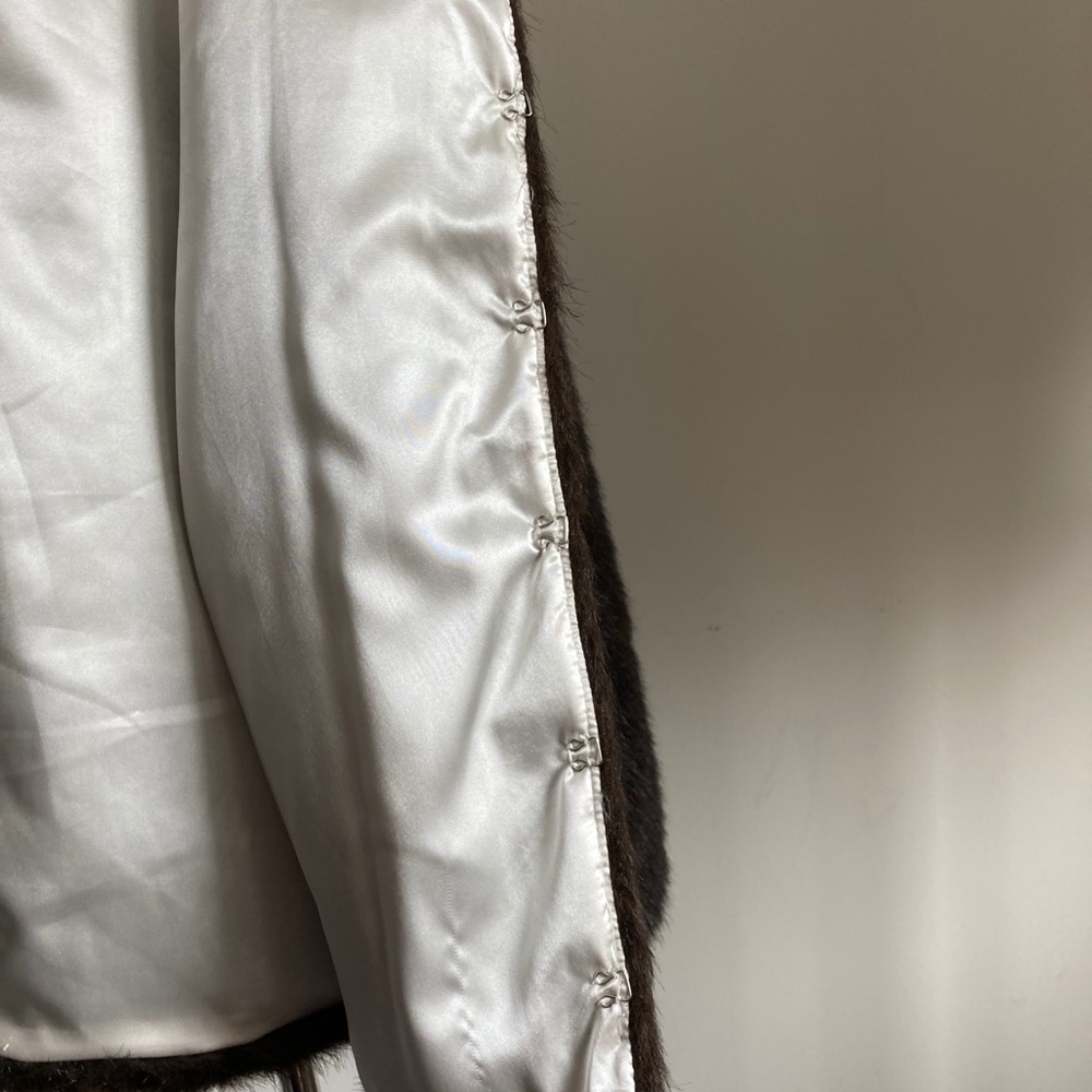 WD•NY Faux Fur Coat - Picture 14 of 16